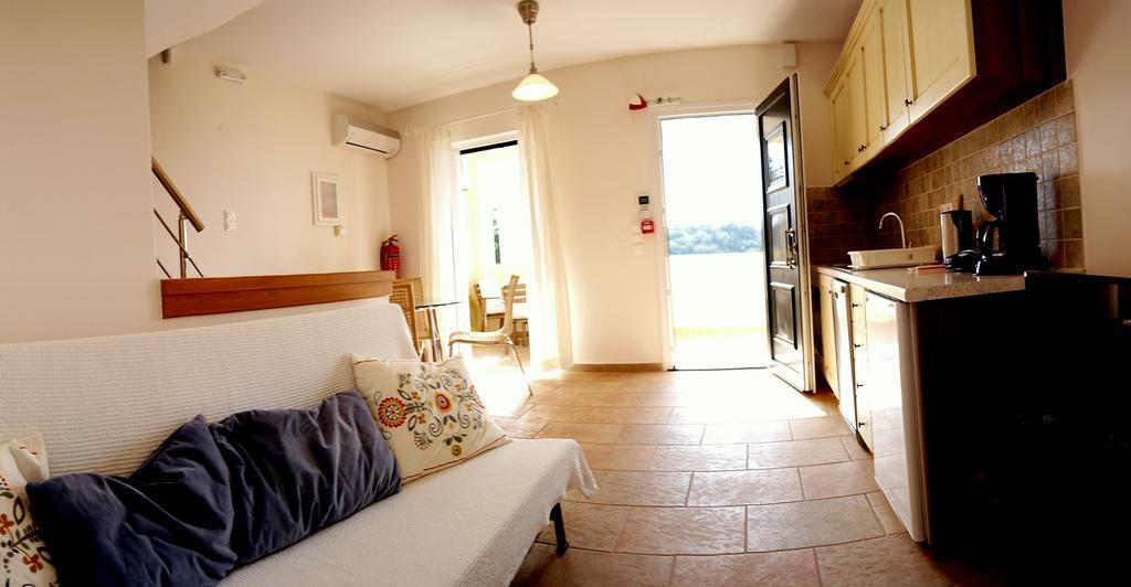 Agios Nikitas View Villa Exterior photo